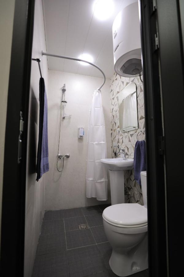 Am Hotel Ереван Екстериор снимка